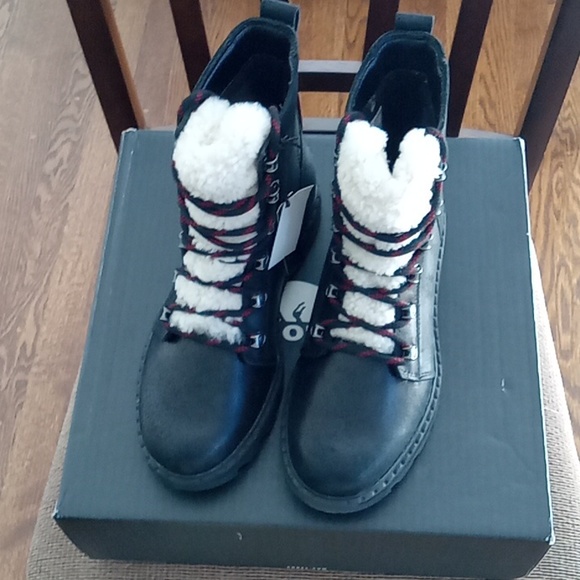 Sorel women's boots-NEW - Picture 1 of 6